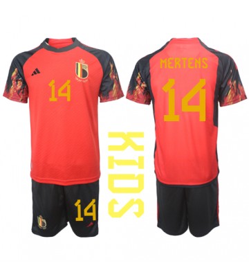 Belgien Dries Mertens #14 Replika Babytøj Hjemmebanesæt Børn VM 2022 Kortærmet (+ Korte bukser)